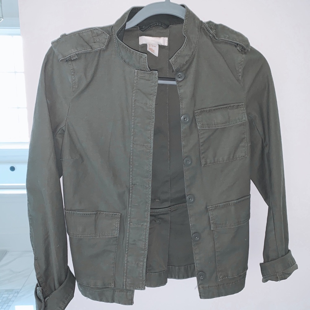 ARMY GREEN UTILITY JACKET